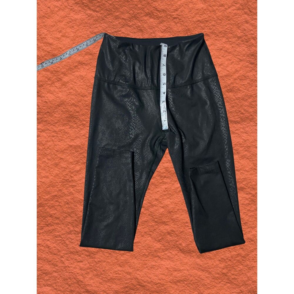 Beyond Yoga — Leggings | GUC · Sz S - Picture 5 of 10